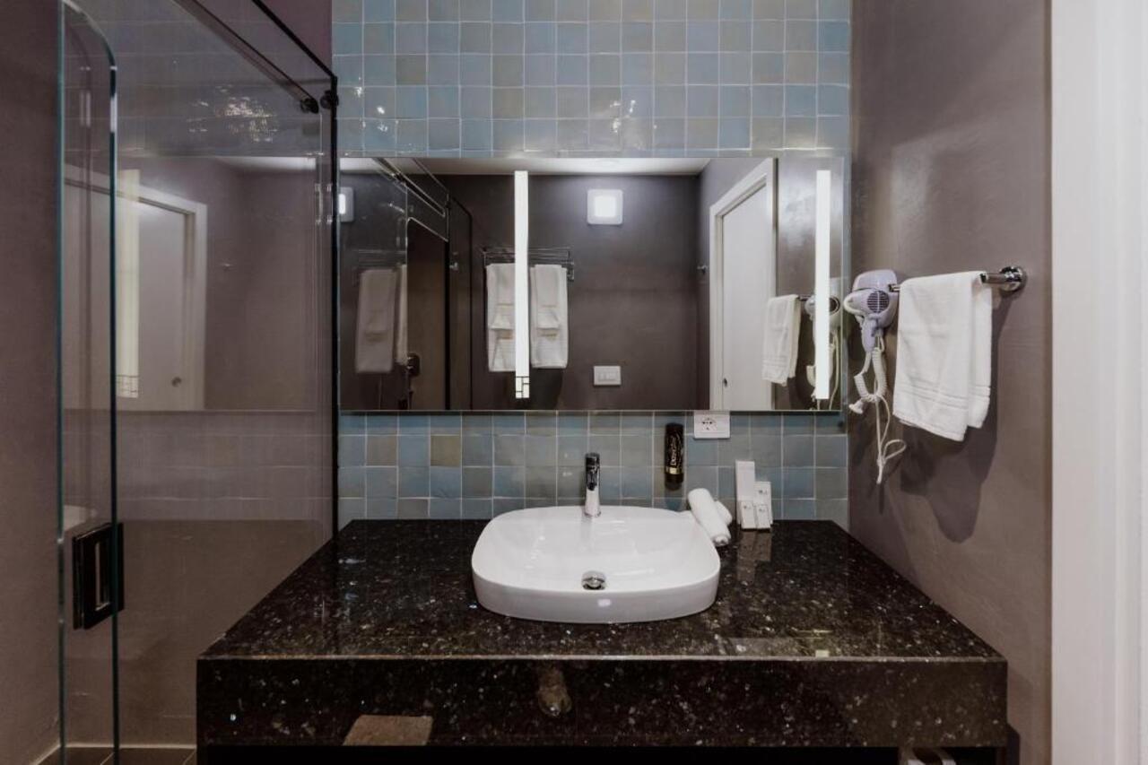Habitat Hotel Tirana Extérieur photo