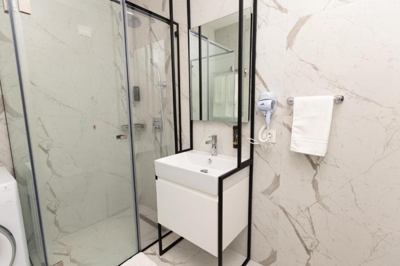 Habitat Hotel Tirana Extérieur photo